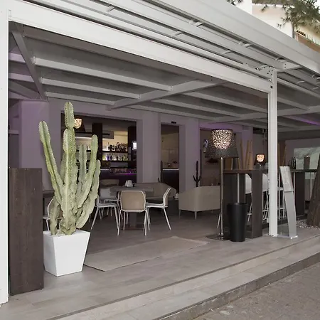 Helvetia ホテル リド・ディ・イエゾロ