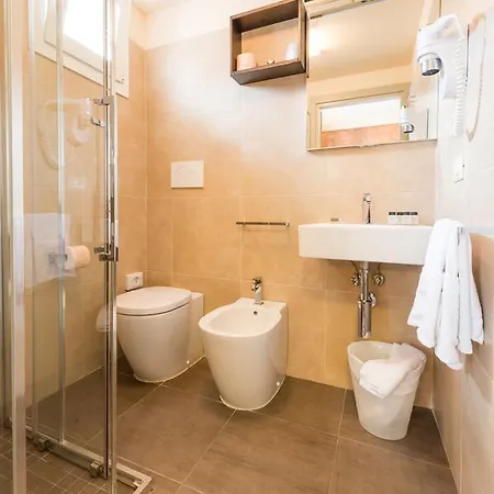 ホテル Helvetia リド・ディ・イエゾロ