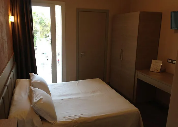 Hotel Helvetia 3*